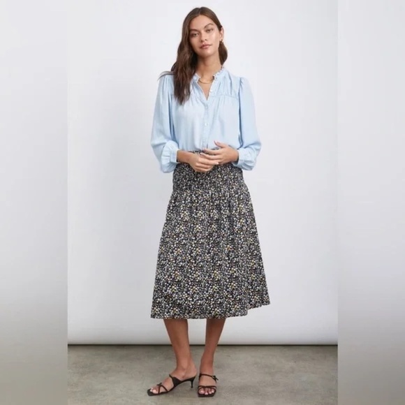 Rails Dresses & Skirts - Rails Selena dark floral skirt NWT Size Small